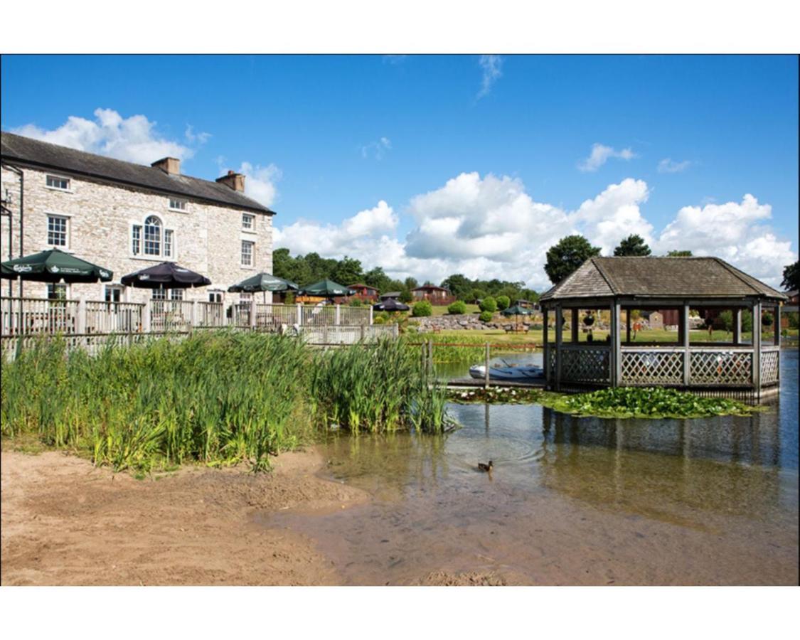 9B Arnside South Lakeland By Waterside Holiday Lodges Carnforth Exterior photo